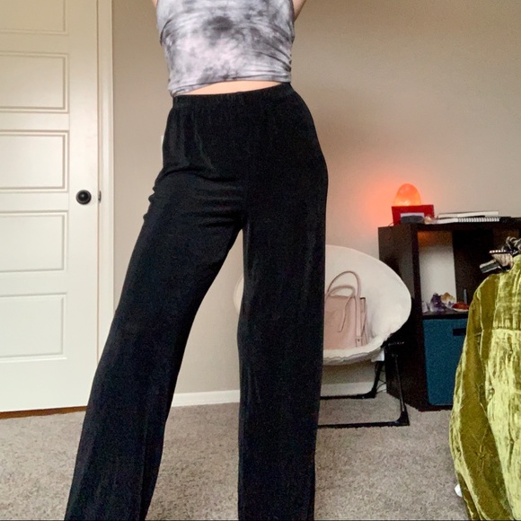 VTG 80’s / 90’s Black Slinky Flown Boho Pants - Picture 3 of 8